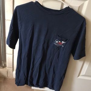 Navy blue vineyard vines tee shirt size small